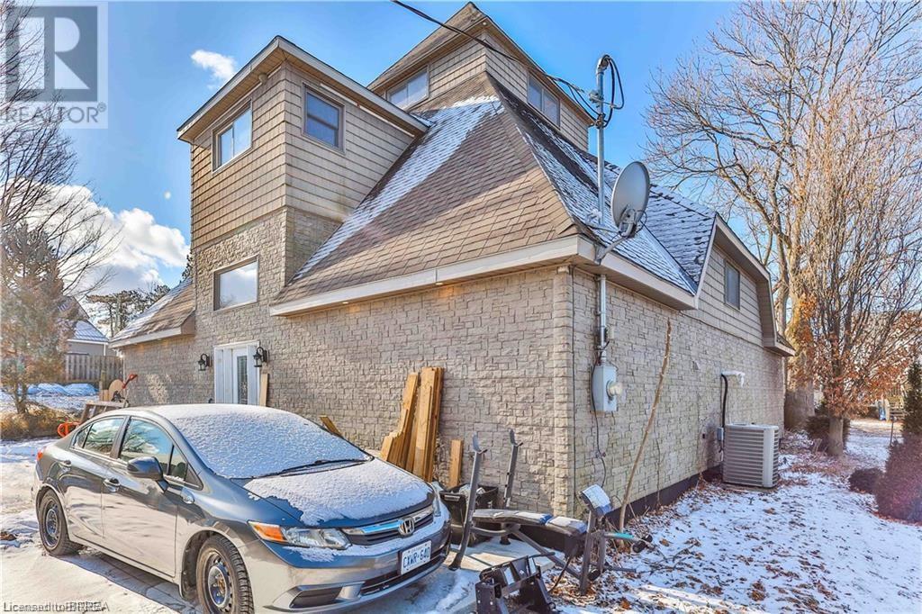 34 Slaght Street, Waterford, Ontario  N0E 1Y0 - Photo 2 - 40713405