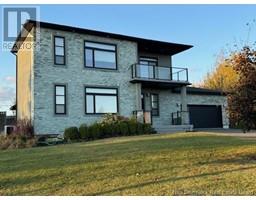 44 Bicentennial Drive, Woodstock, New Brunswick