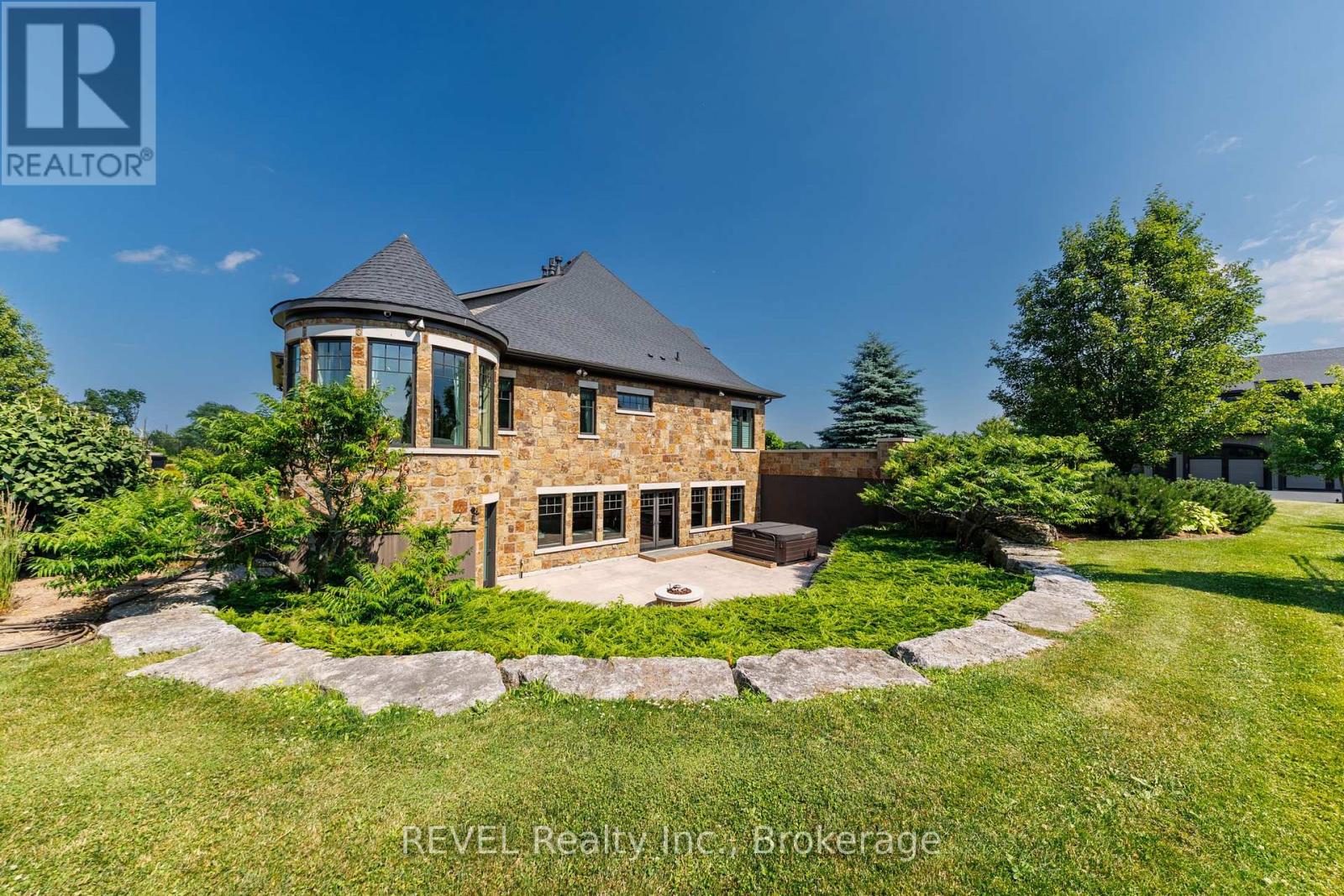 1234 Lakeshore Road N, Niagara-On-The-Lake (Lakeshore), Ontario  L0S 1J0 - Photo 7 - X12061419