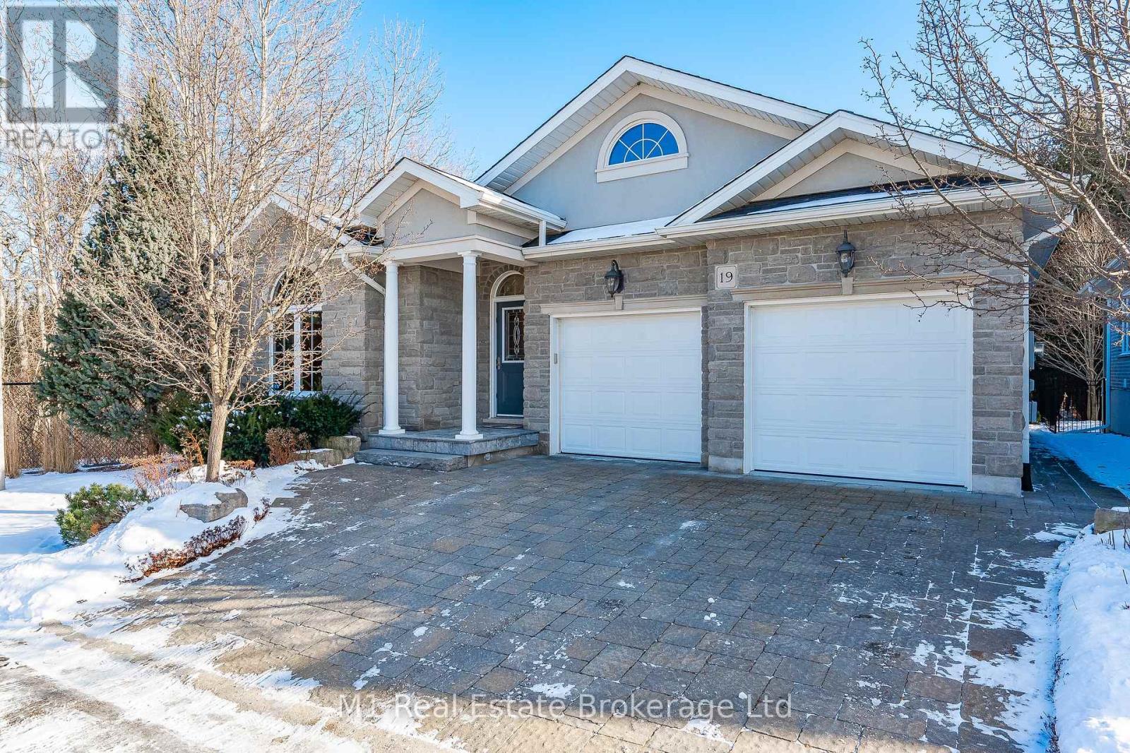 19 - 15 Valley Road, Guelph, Ontario  N1L 0H3 - Photo 6 - X12061425