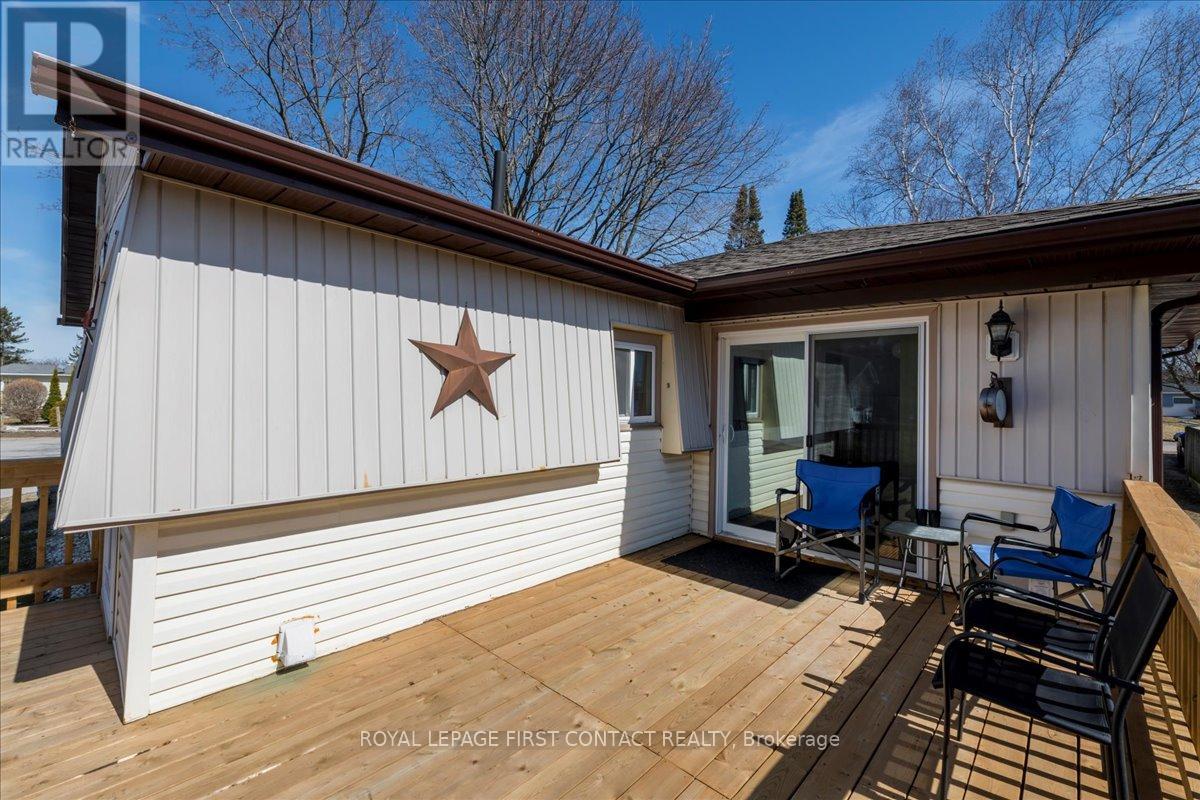 25 Hawthorne Drive, Innisfil, Ontario  L9S 1P1 - Photo 27 - N12061431