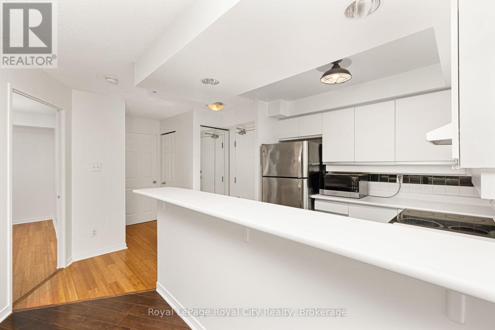 801 - 801 King Street W, Toronto, Ontario  M5V 3C9 - Photo 10 - C12042913
