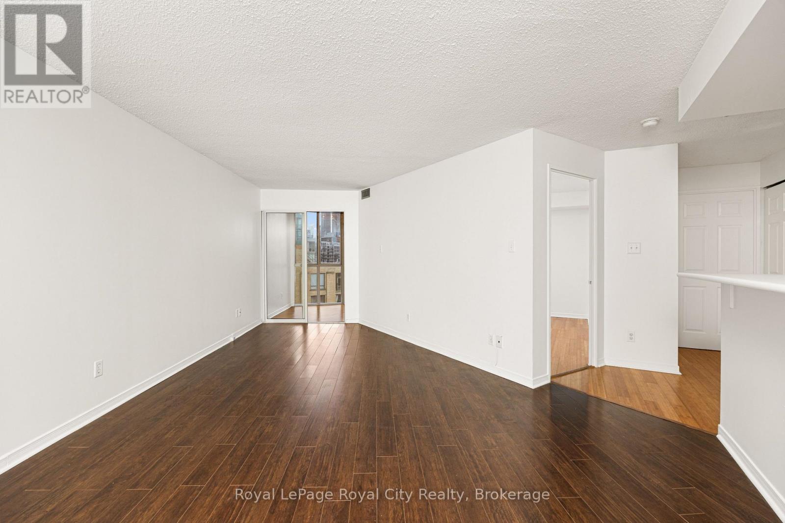 801 - 801 King Street W, Toronto, Ontario  M5V 3C9 - Photo 8 - C12042913