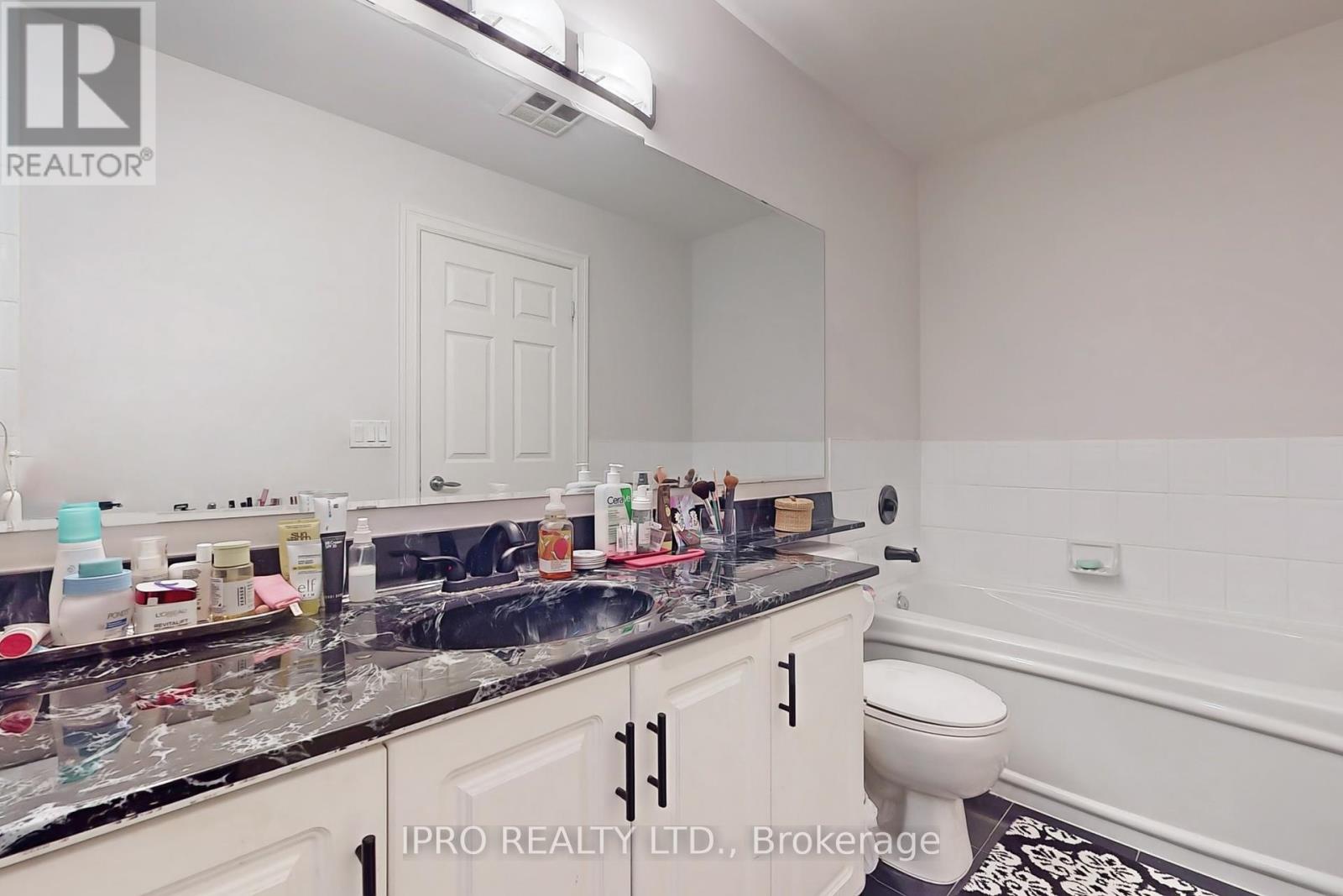 1804 - 70 High Park Avenue, Toronto, Ontario  M6P 1A1 - Photo 21 - W12053755