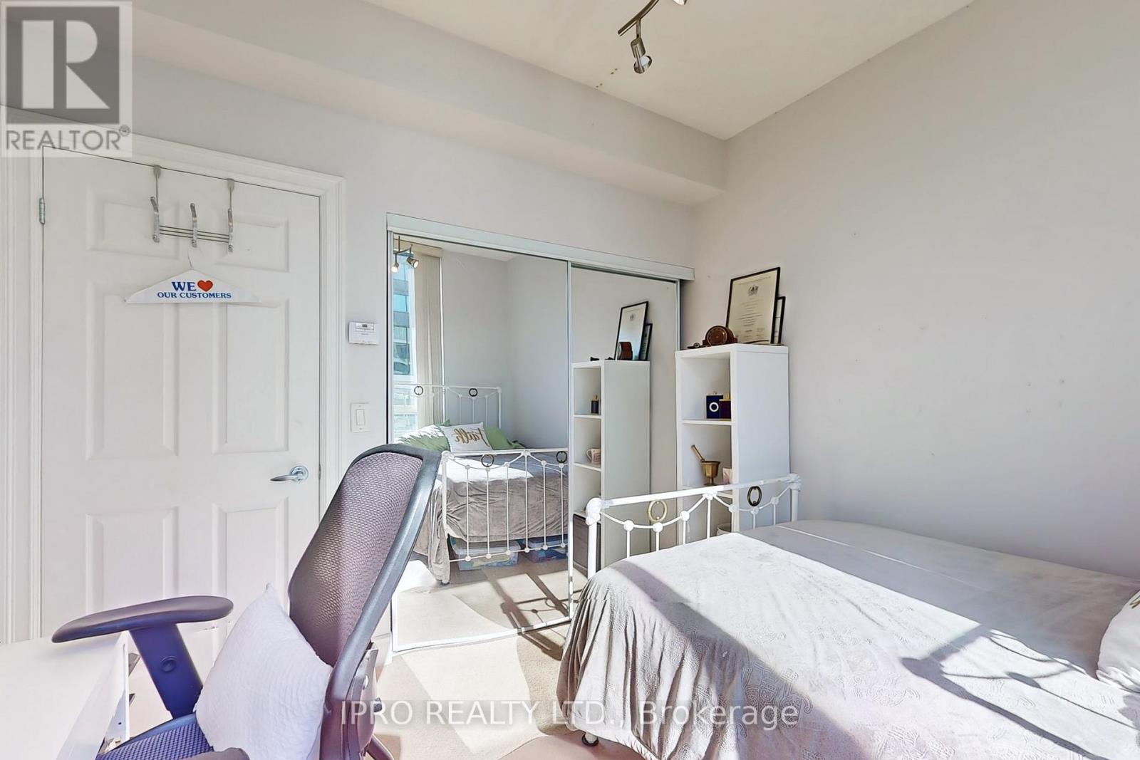 1804 - 70 High Park Avenue, Toronto, Ontario  M6P 1A1 - Photo 24 - W12053755
