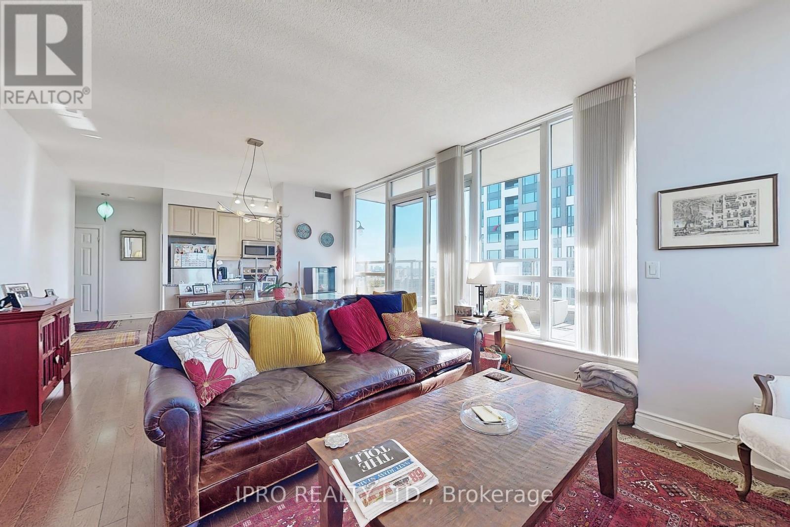1804 - 70 High Park Avenue, Toronto, Ontario  M6P 1A1 - Photo 7 - W12053755