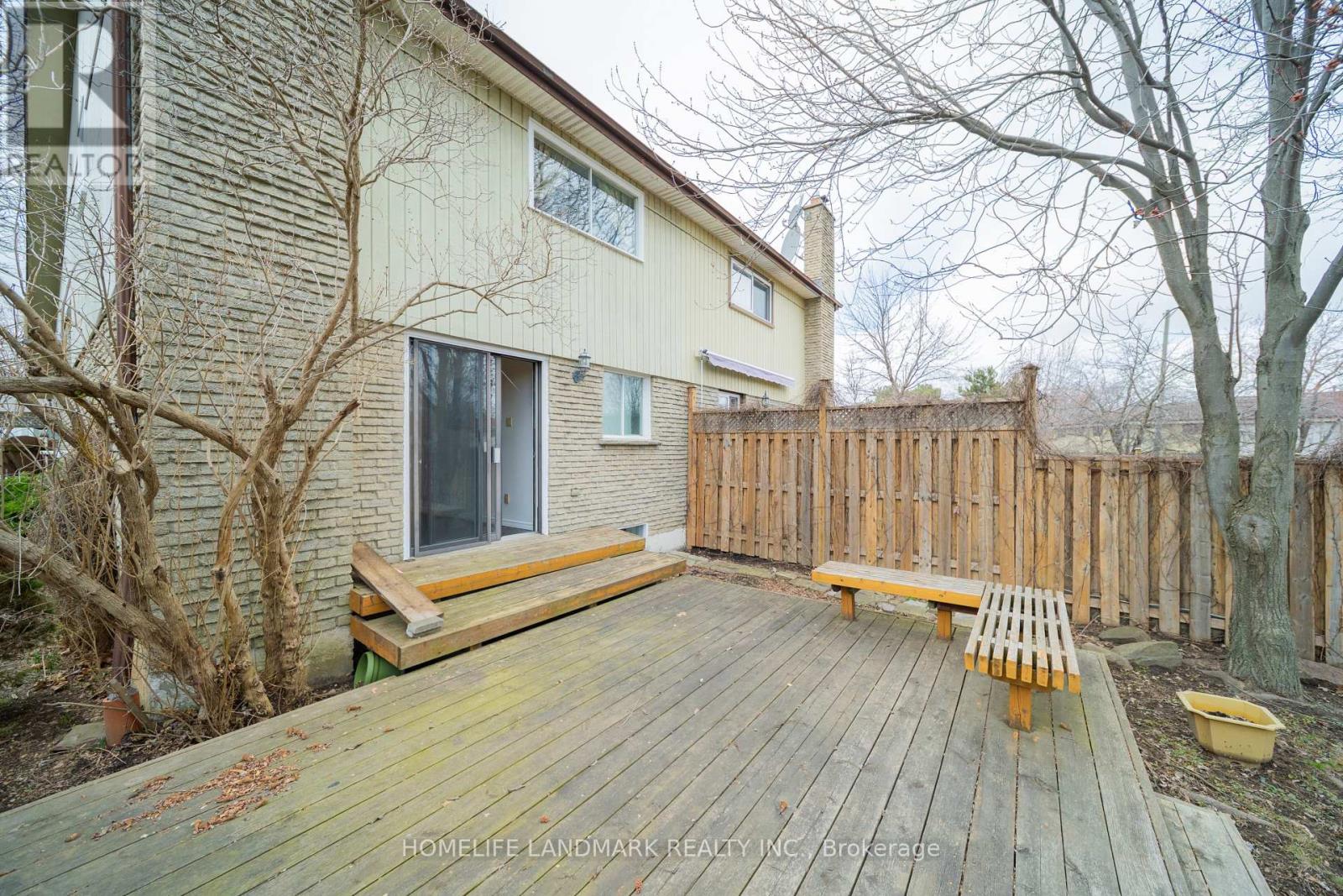 6929 Bilbao Lane, Mississauga, Ontario  L5N 1R2 - Photo 24 - W12061137