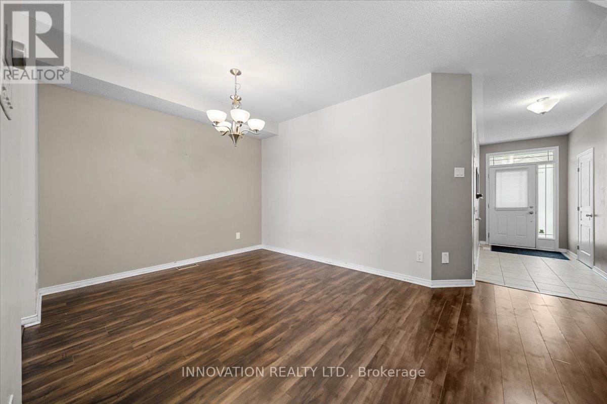 737 Percifor Way, Ottawa, Ontario  K1W 0B7 - Photo 6 - X12061472