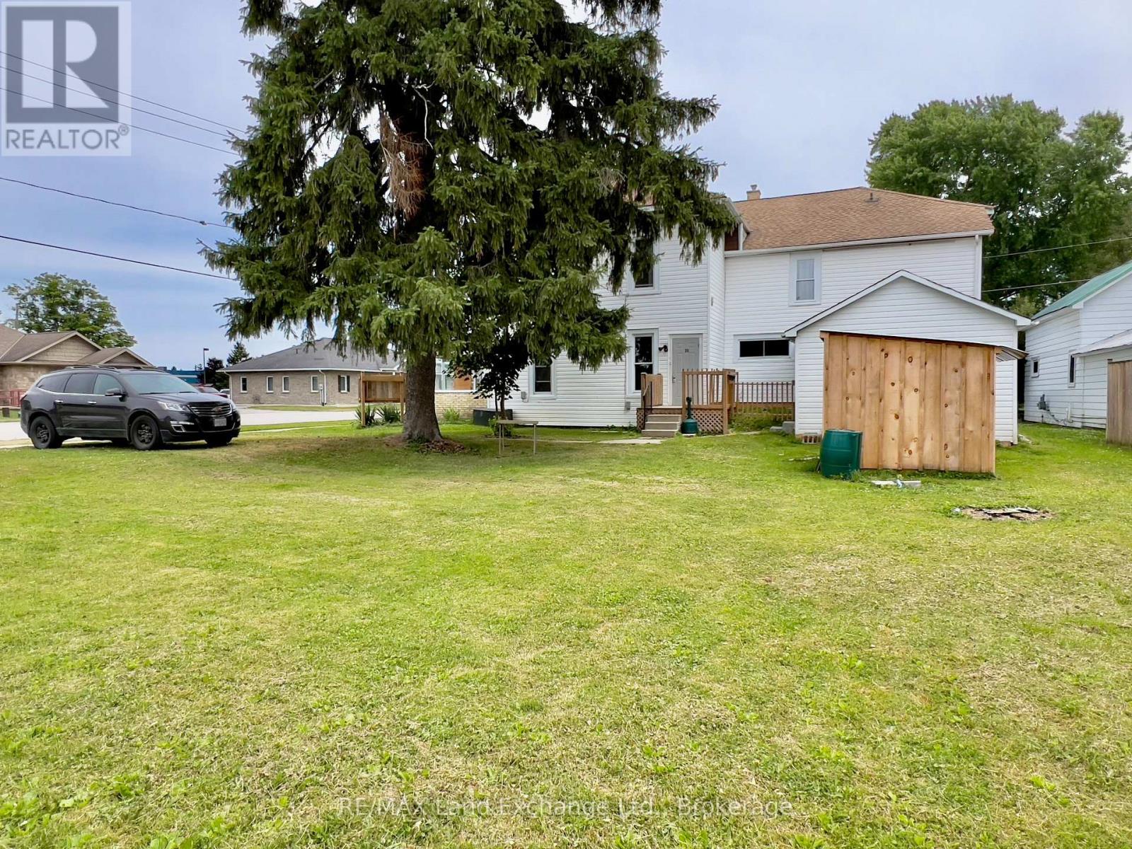 36 Alfred Street W, North Huron, Ontario  N0G 2W0 - Photo 5 - X12061452