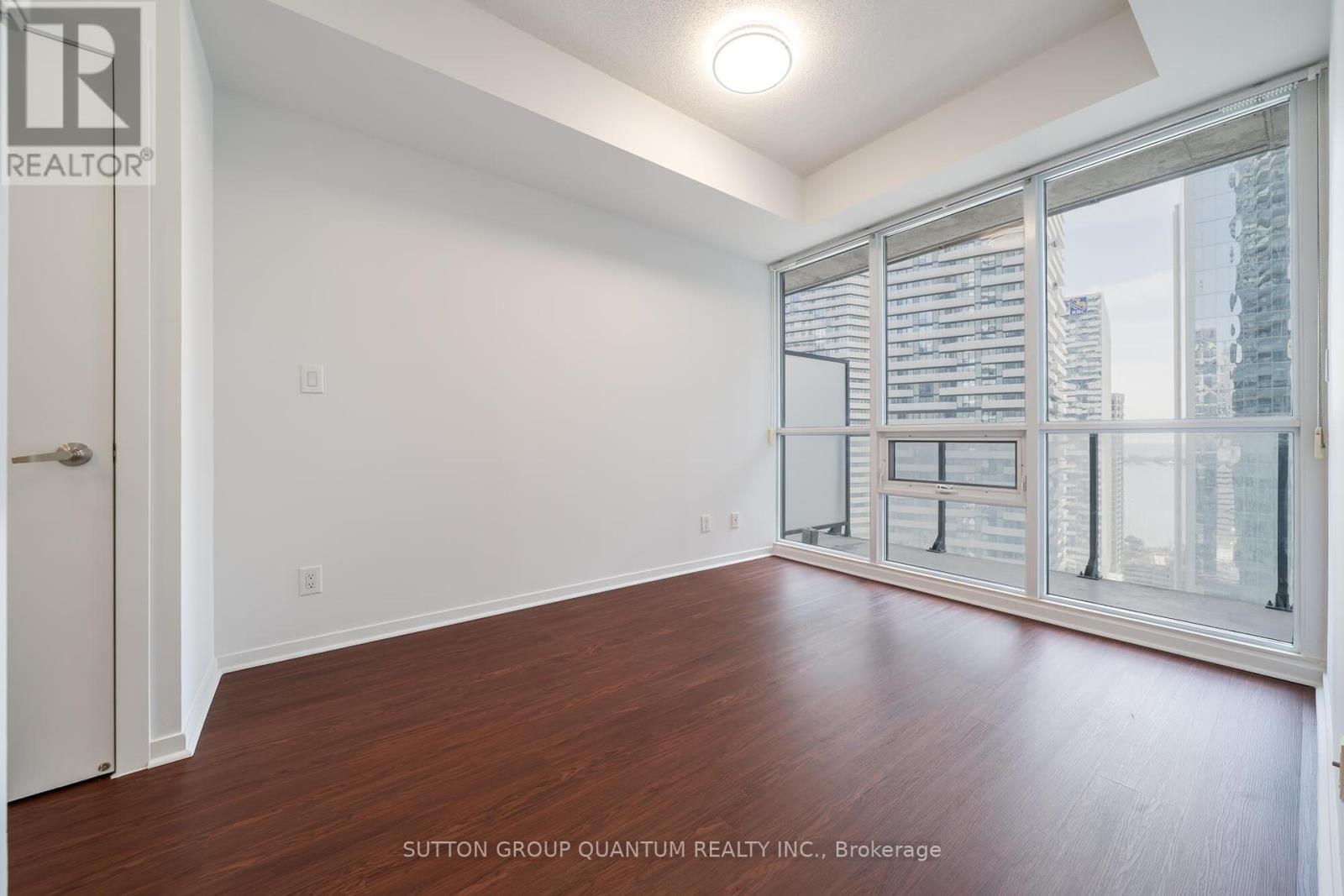 2601 - 65 Bremner Boulevard, Toronto (Waterfront Communities), Ontario  M5J 0A7 - Photo 12 - C12061447