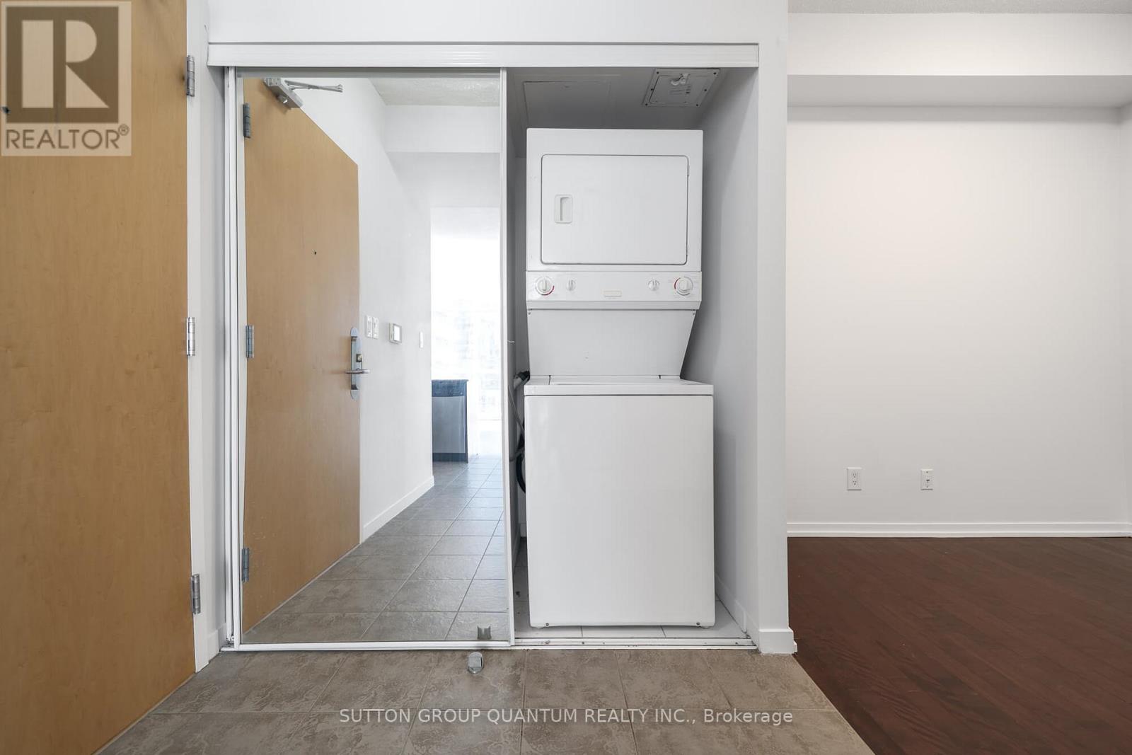 2601 - 65 Bremner Boulevard, Toronto (Waterfront Communities), Ontario  M5J 0A7 - Photo 27 - C12061447