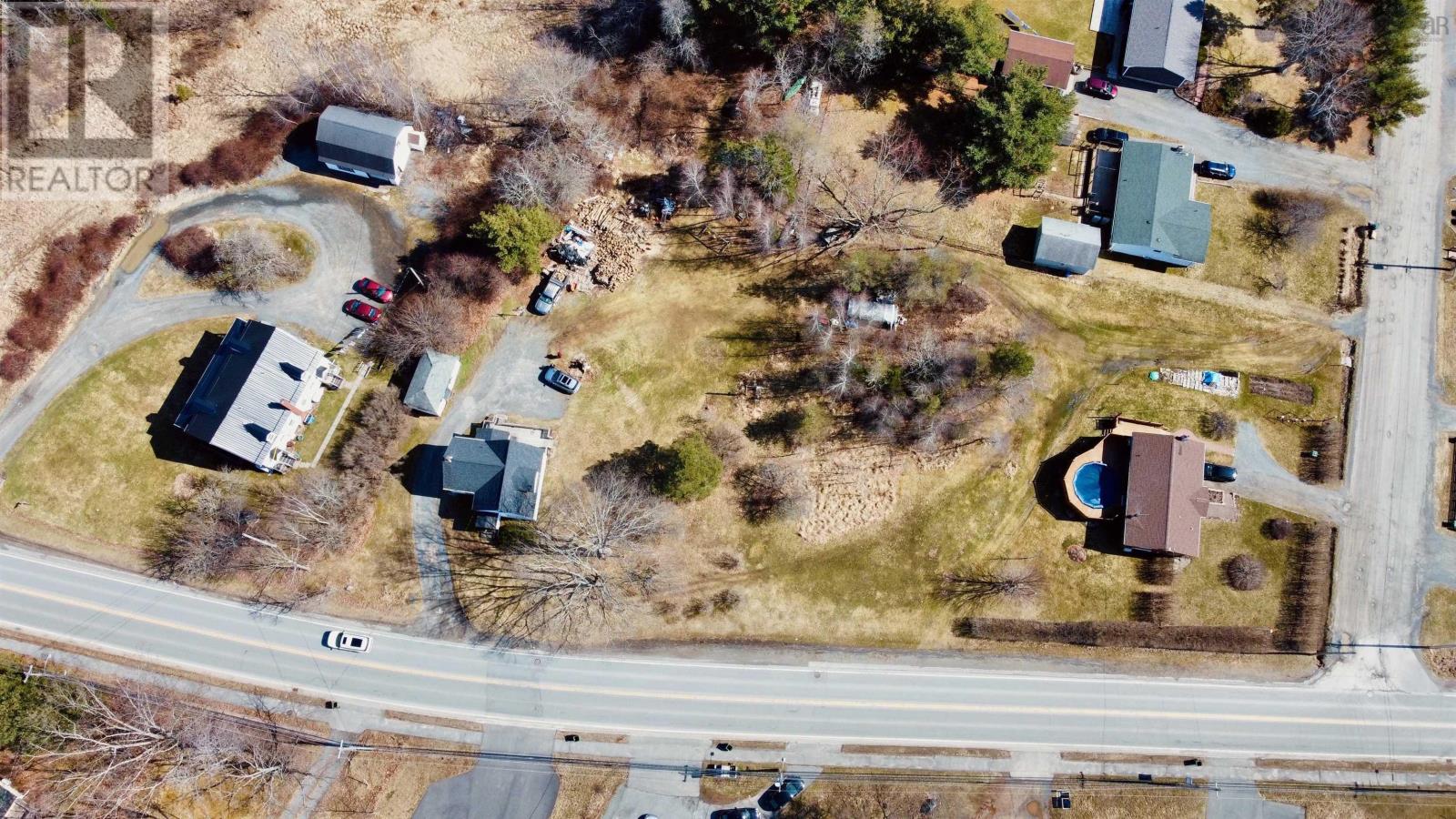 361 Highway 2, Enfield, Nova Scotia  B2T 1E1 - Photo 2 - 202506799