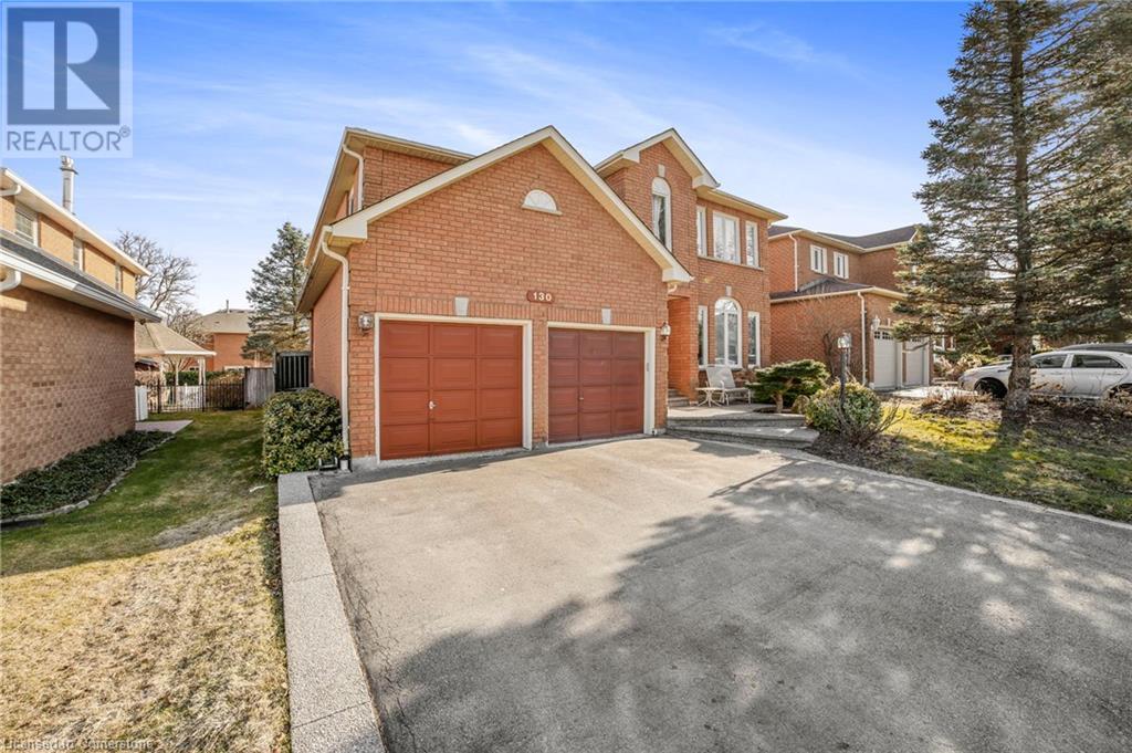 Property at 130 HUNTINGWOOD Avenue image 3
