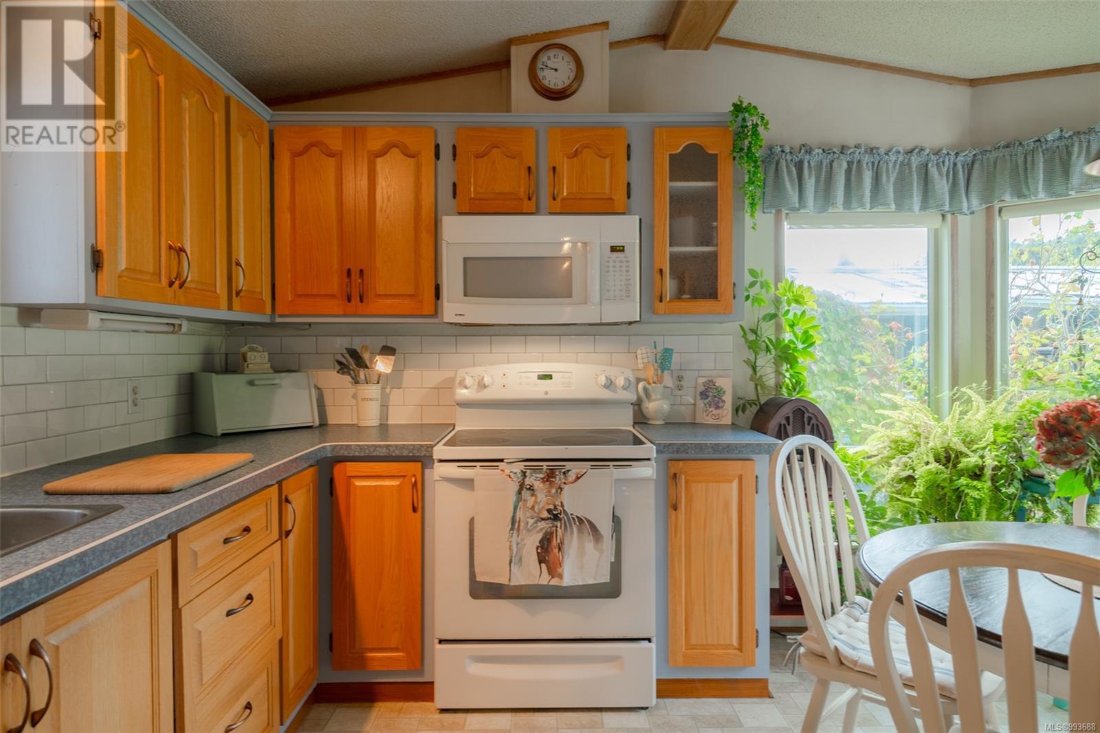 17 3640 Trans Canada Hwy, Cobble Hill, British Columbia  V0R 1L0 - Photo 11 - 993688