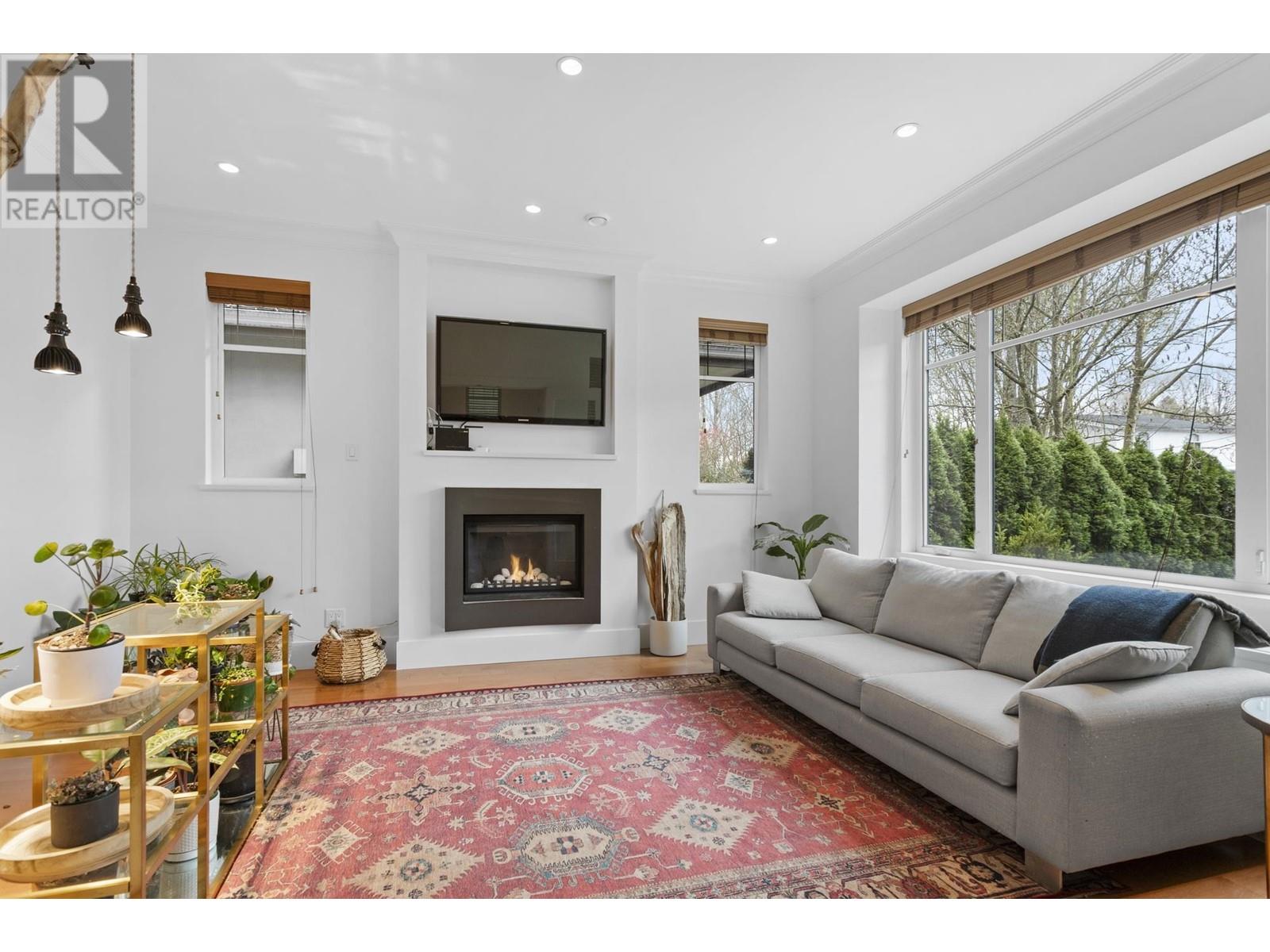 3729 W 11th Avenue, Vancouver, British Columbia  V6R 2K7 - Photo 9 - R2985990