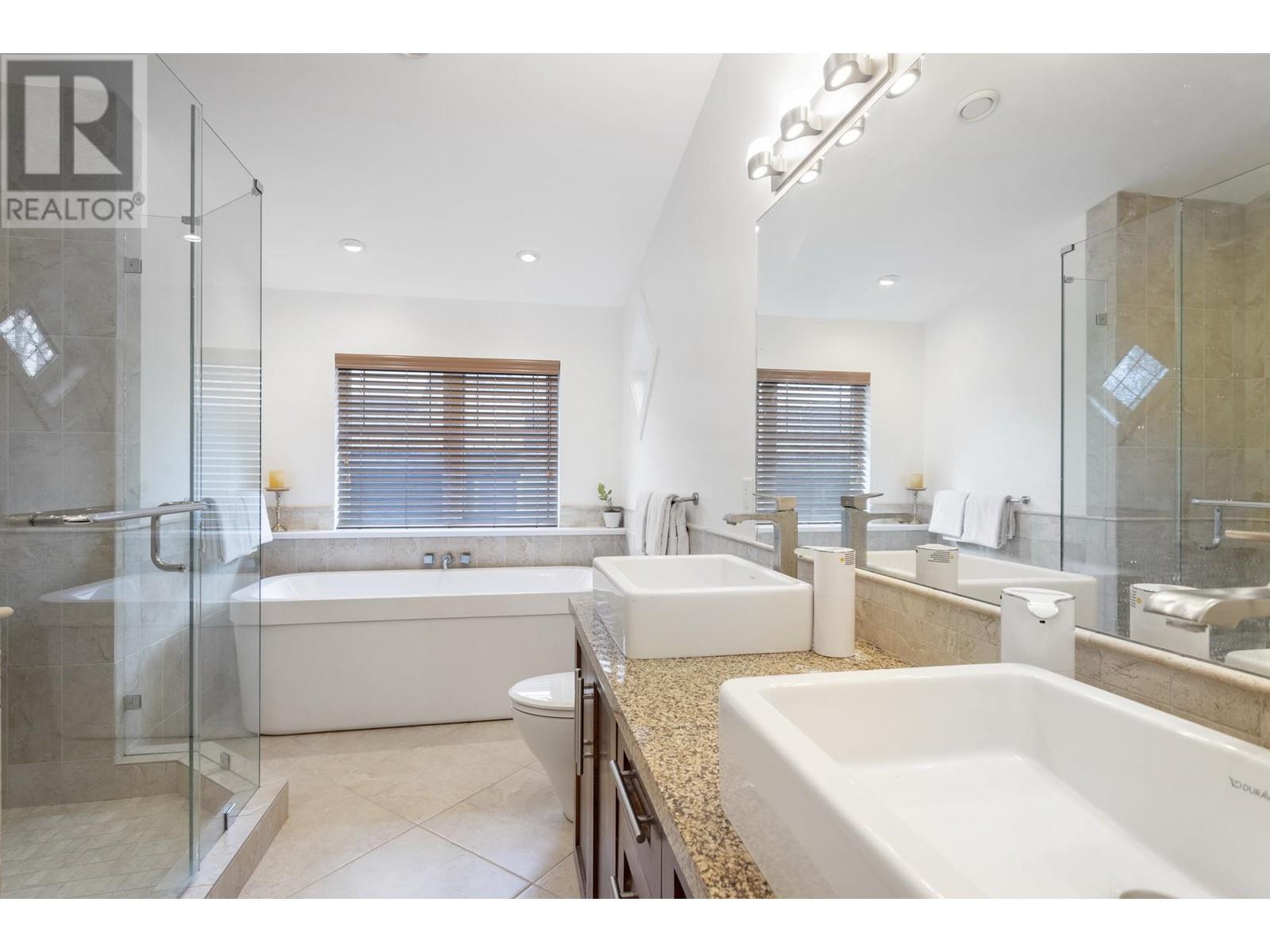 3729 W 11th Avenue, Vancouver, British Columbia  V6R 2K7 - Photo 15 - R2985990