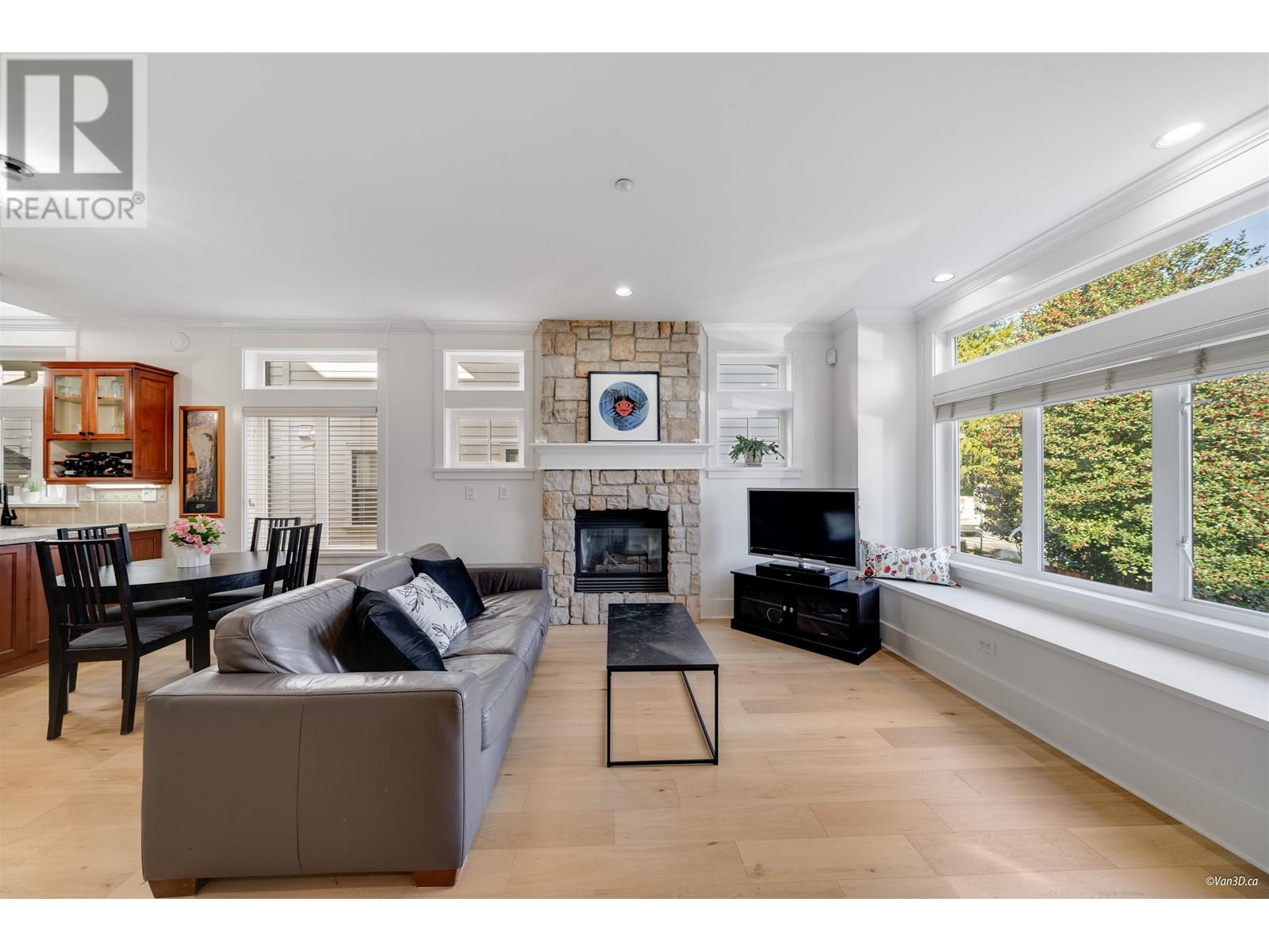 186 W 16th Avenue, Vancouver, British Columbia  V5Y 1Y7 - Photo 5 - R2983920