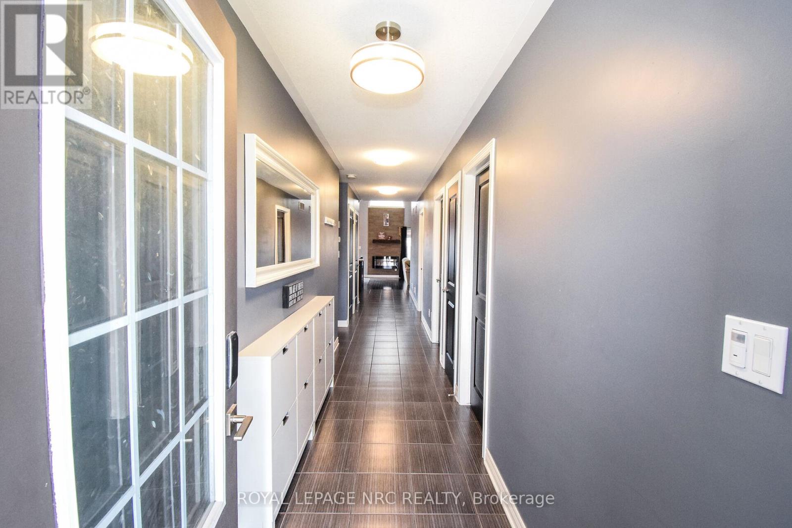 Property at 210 CLASSIC AVENUE image 2