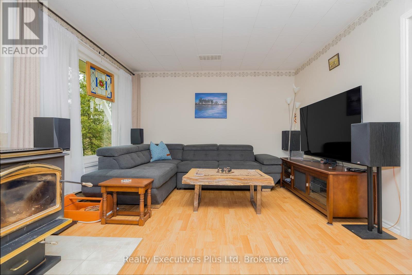 300 River Road E, Wasaga Beach, Ontario  L9Z 2L7 - Photo 20 - S12061544