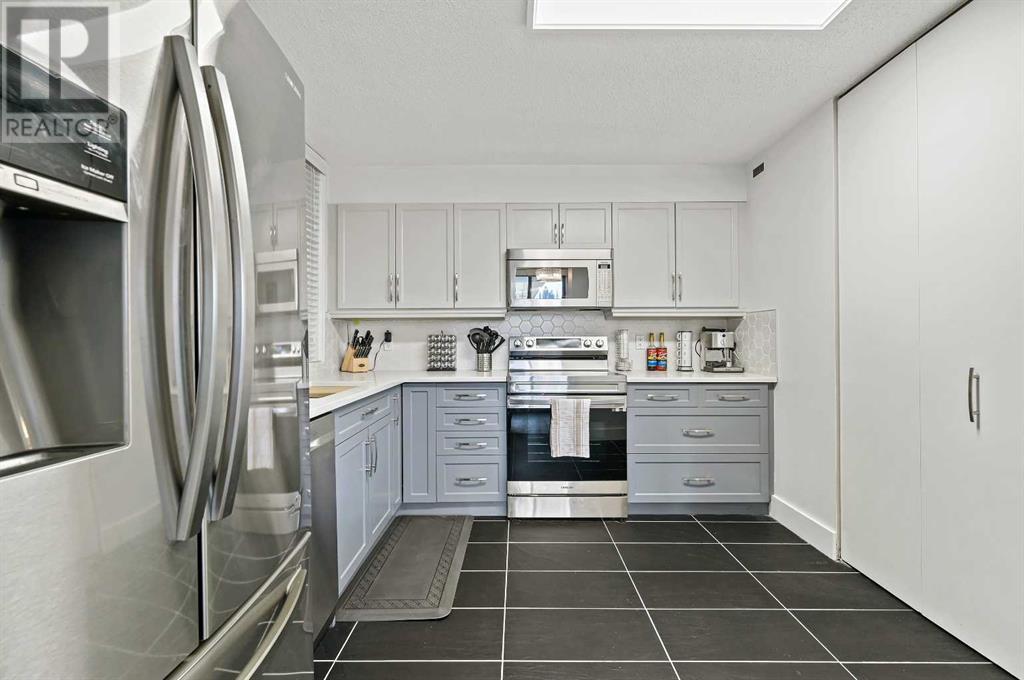 Property at 208, 145 Point Drive NW image 3