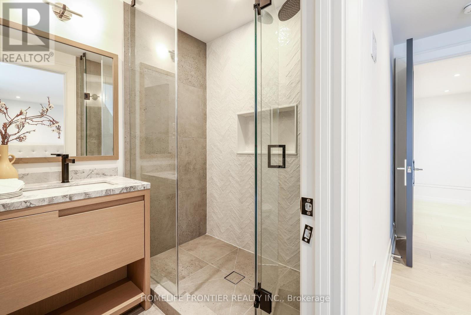 44 Alexandra Boulevard, Toronto, Ontario  M4R 1L7 - Photo 32 - C12061588