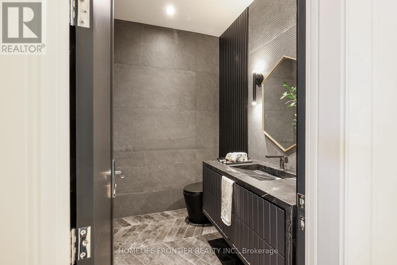 44 Alexandra Boulevard, Toronto, Ontario  M4R 1L7 - Photo 6 - C12061588