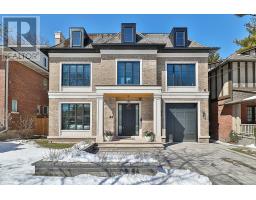 44 ALEXANDRA BOULEVARD, Toronto, Ontario