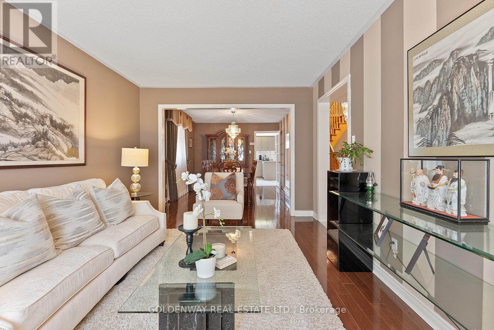 6 Loyal Blue Crescent, Richmond Hill, Ontario  L4S 1A2 - Photo 10 - N12059406