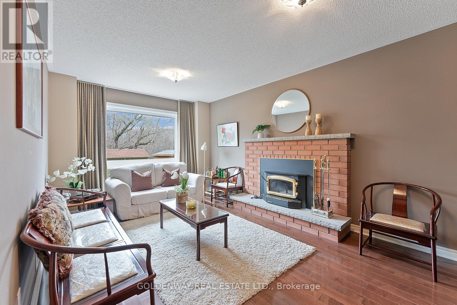 6 Loyal Blue Crescent, Richmond Hill, Ontario  L4S 1A2 - Photo 13 - N12059406
