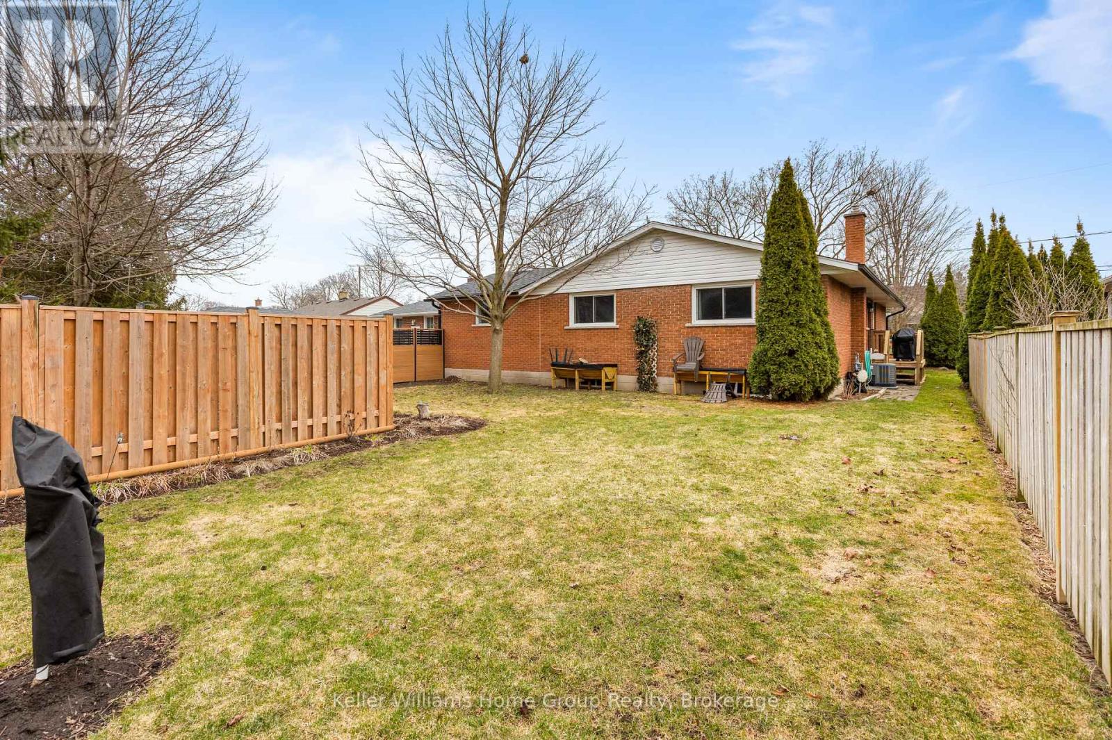 9 Sunnylea Crescent, Guelph, Ontario  N1E 1W5 - Photo 28 - X12061613