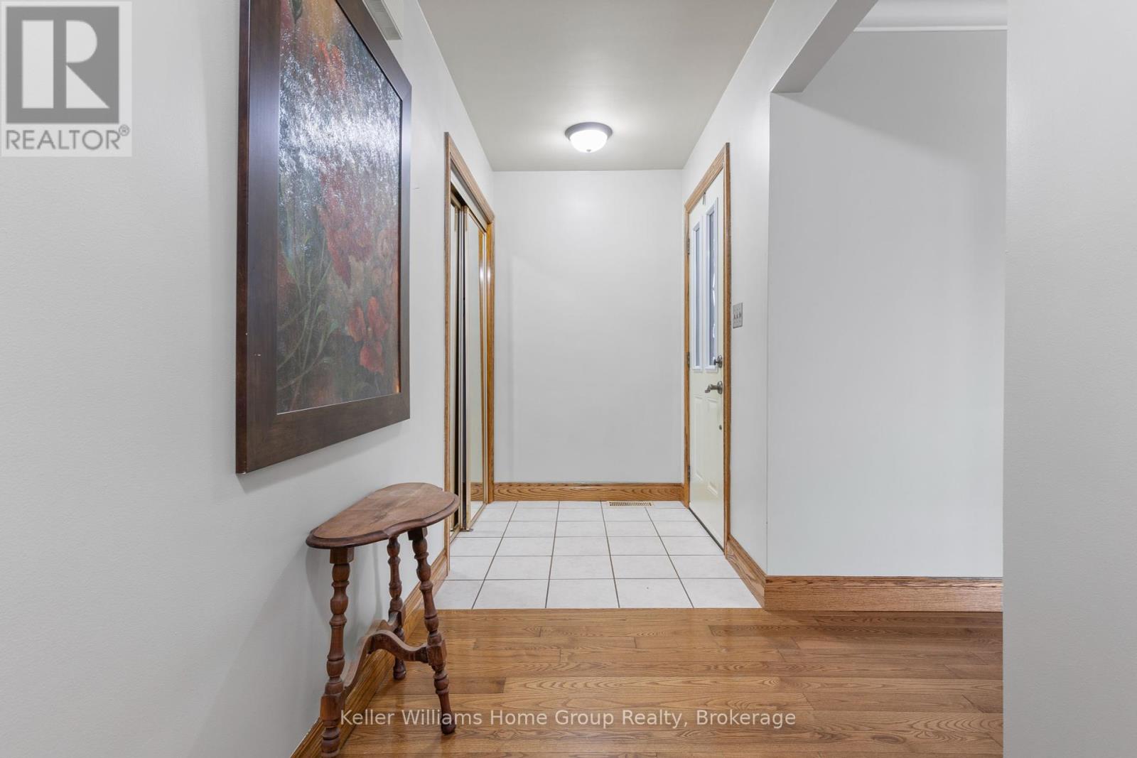Property at 9 SUNNYLEA CRESCENT image 4