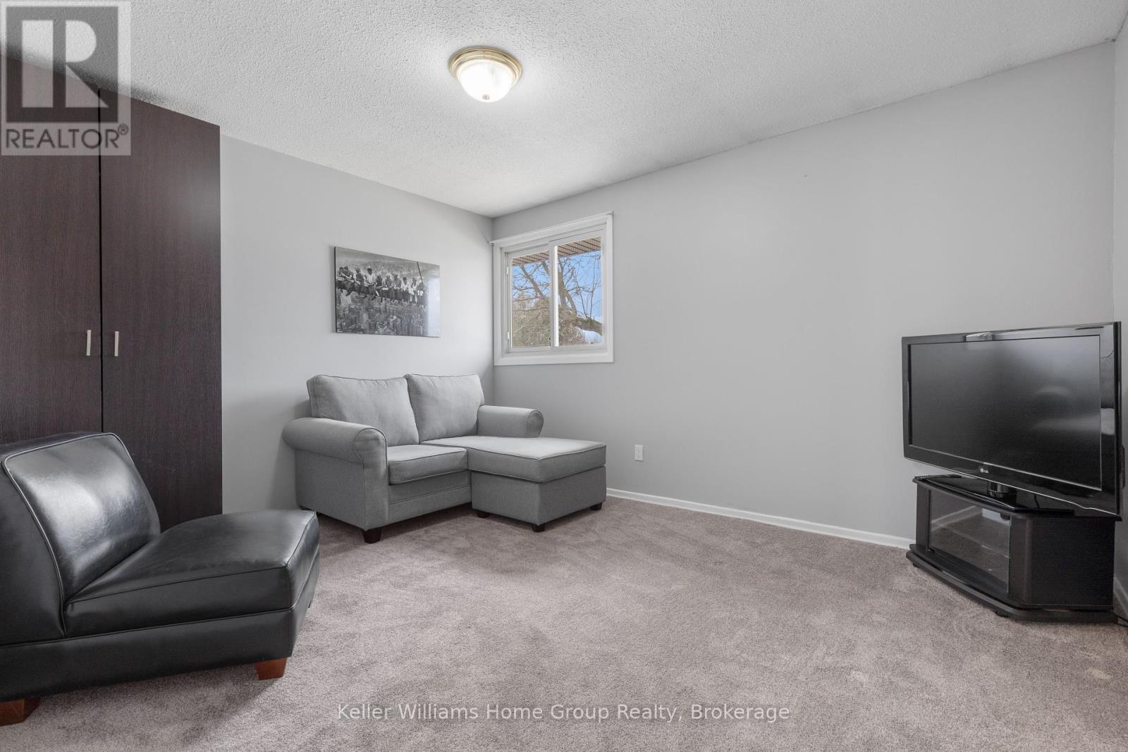 23 Pondview Crescent, Guelph, Ontario  N1E 3K2 - Photo 20 - X12061620