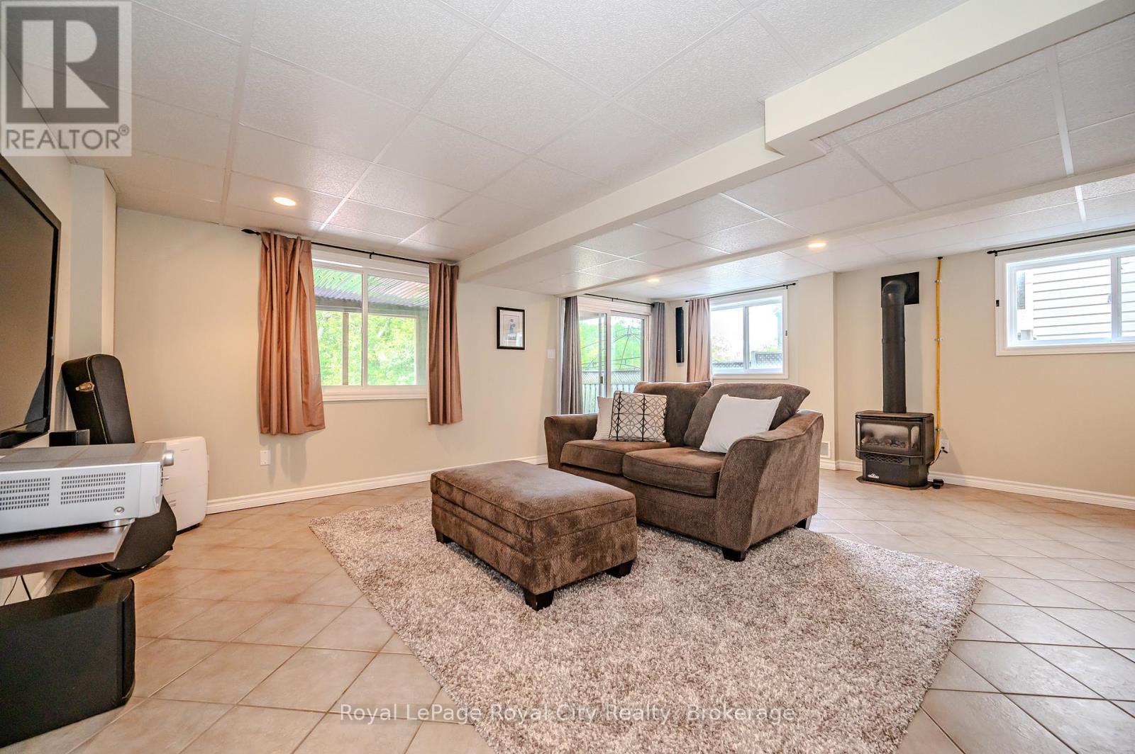 46 Fletcher Court, Guelph, Ontario  N1E 7G8 - Photo 29 - X12061722