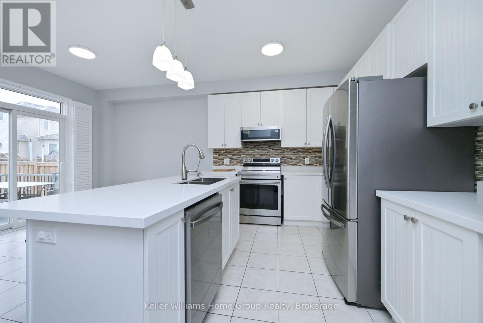 Property at 656 ARMSTRONG ROAD image 5