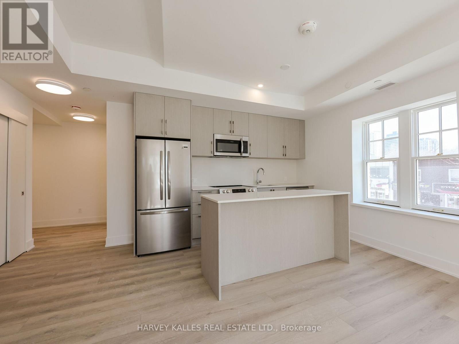 204 - 8 Manor Road E, Toronto, Ontario  M4S 2A5 - Photo 10 - C12061638