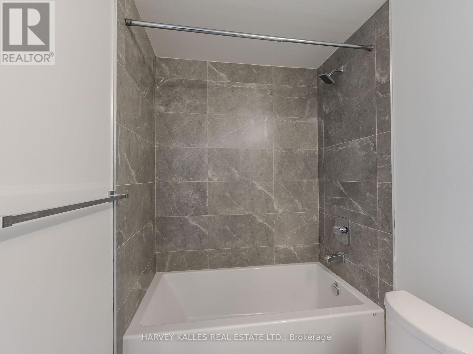 204 - 8 Manor Road E, Toronto, Ontario  M4S 2A5 - Photo 25 - C12061638
