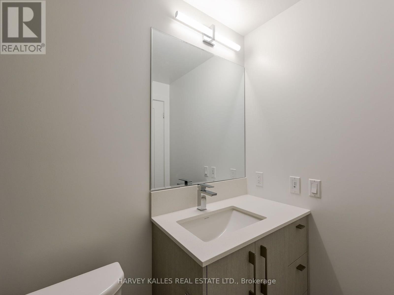 204 - 8 Manor Road E, Toronto, Ontario  M4S 2A5 - Photo 26 - C12061638