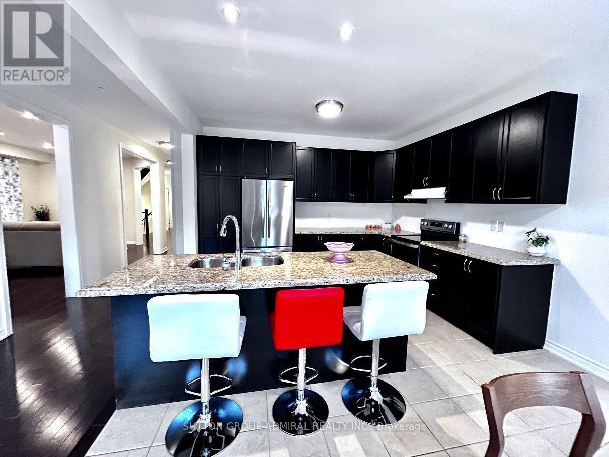 81 Livante Court, Markham, Ontario  L6C 1J5 - Photo 10 - N12061685
