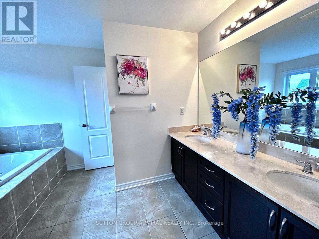 81 Livante Court, Markham, Ontario  L6C 1J5 - Photo 17 - N12061685