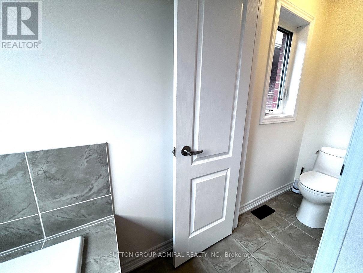 81 Livante Court, Markham, Ontario  L6C 1J5 - Photo 19 - N12061685