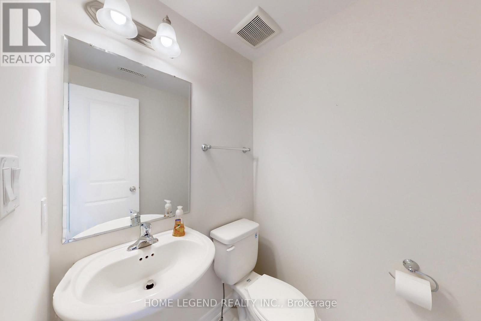 25 - 1 Leggott Avenue, Barrie, Ontario  L4M 0K7 - Photo 9 - S12061644