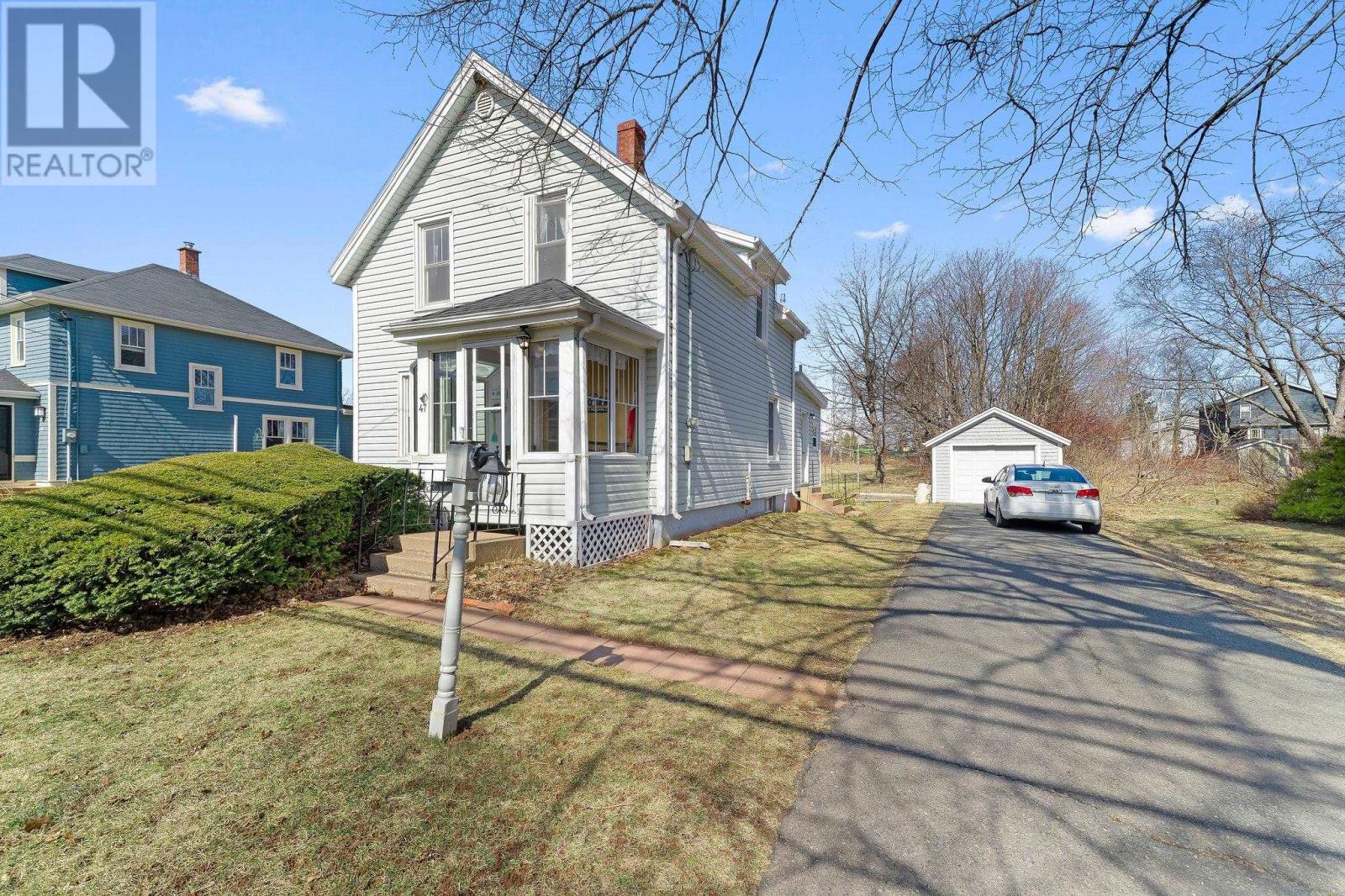 Property at 47 KIRKWOOD Drive image 2