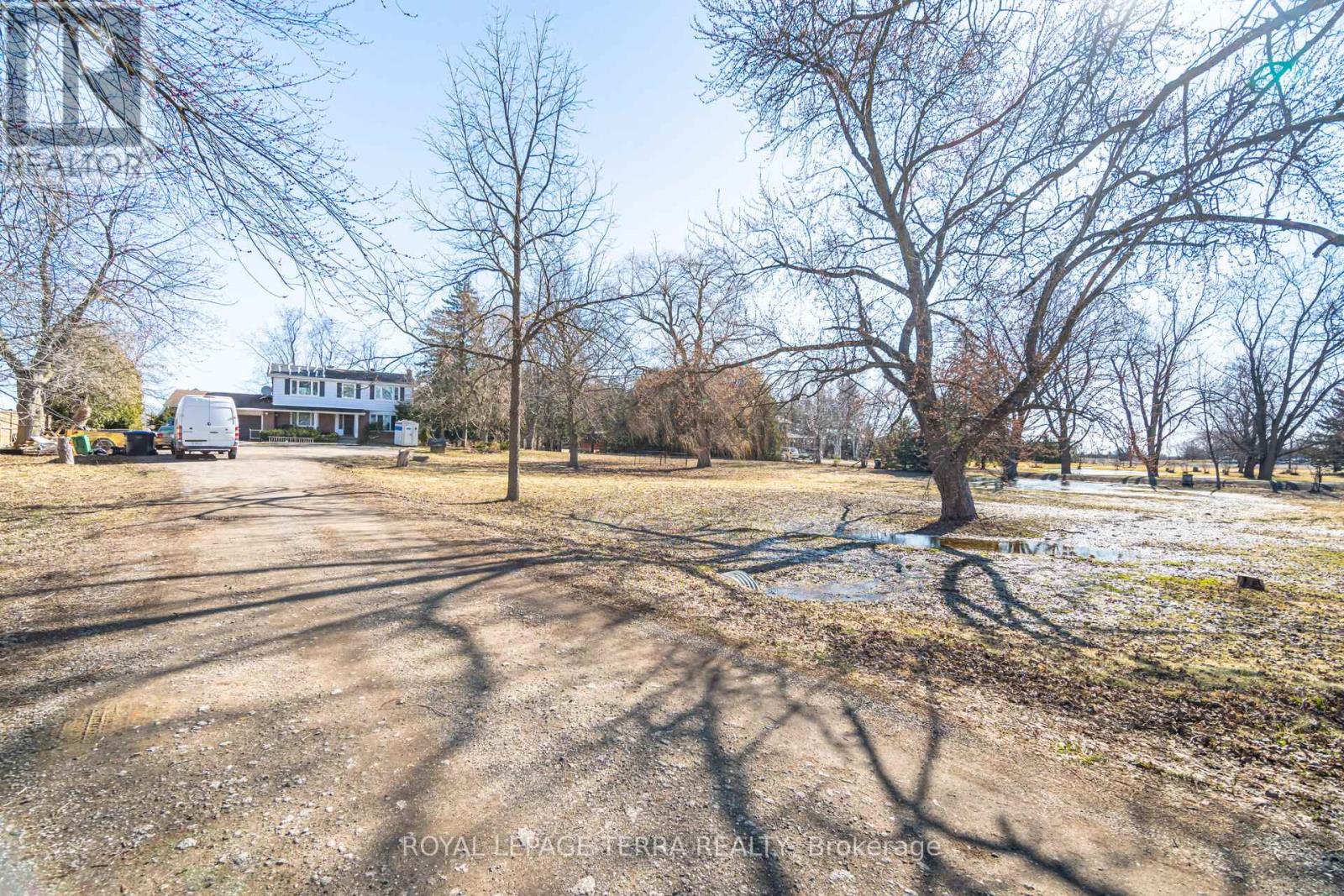 14457 Bramalea Road, Caledon, Ontario  L7C 2R4 - Photo 4 - W12061616
