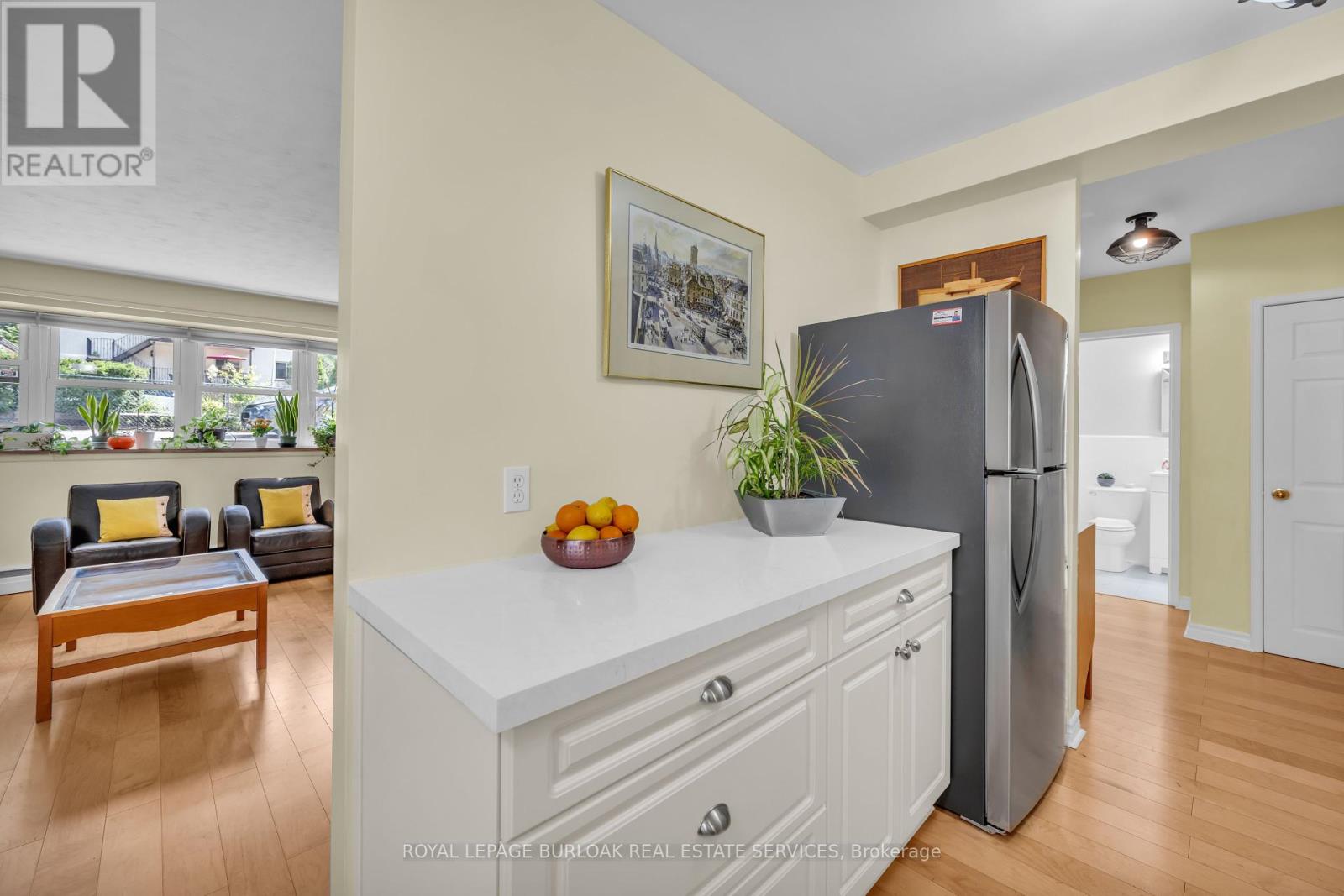 108 - 1377 Lakeshore Road, Burlington, Ontario  L7S 1B1 - Photo 10 - W12061675