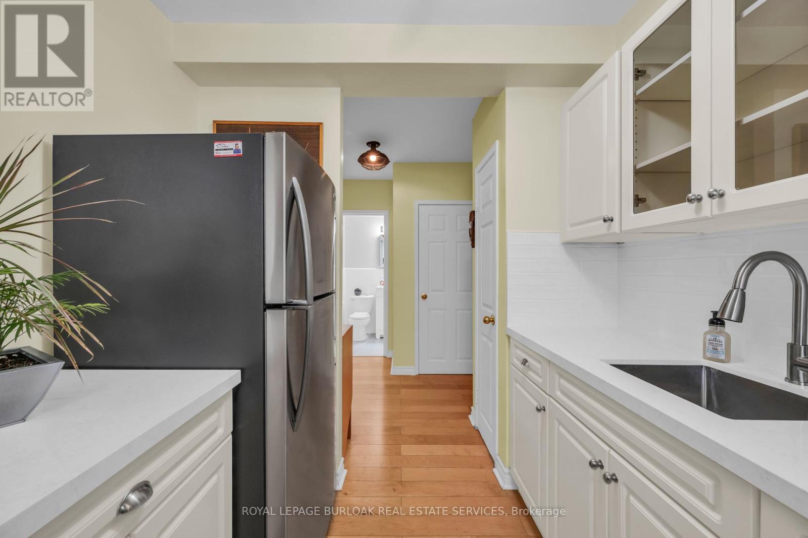 108 - 1377 Lakeshore Road, Burlington, Ontario  L7S 1B1 - Photo 12 - W12061675