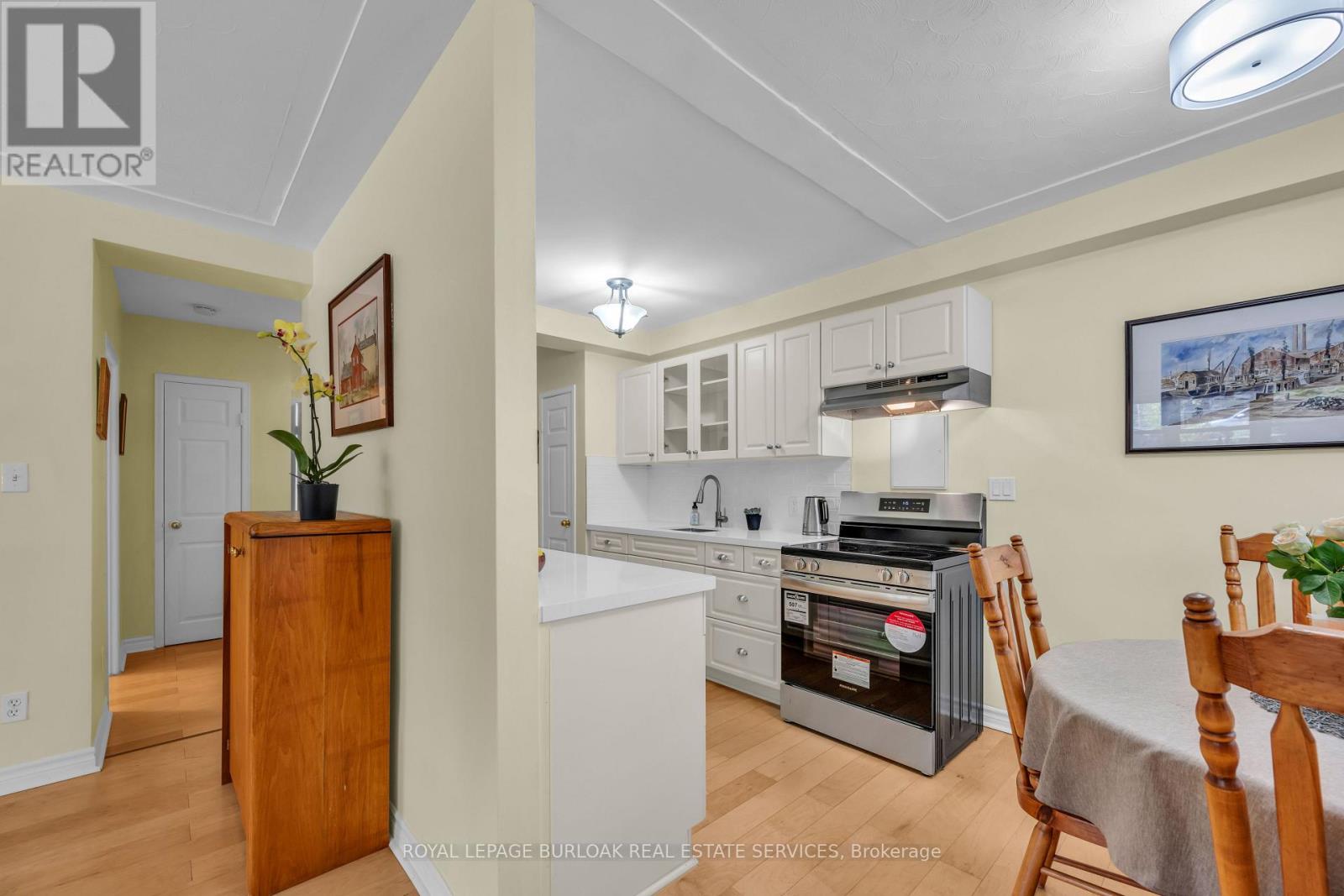 108 - 1377 Lakeshore Road, Burlington, Ontario  L7S 1B1 - Photo 13 - W12061675