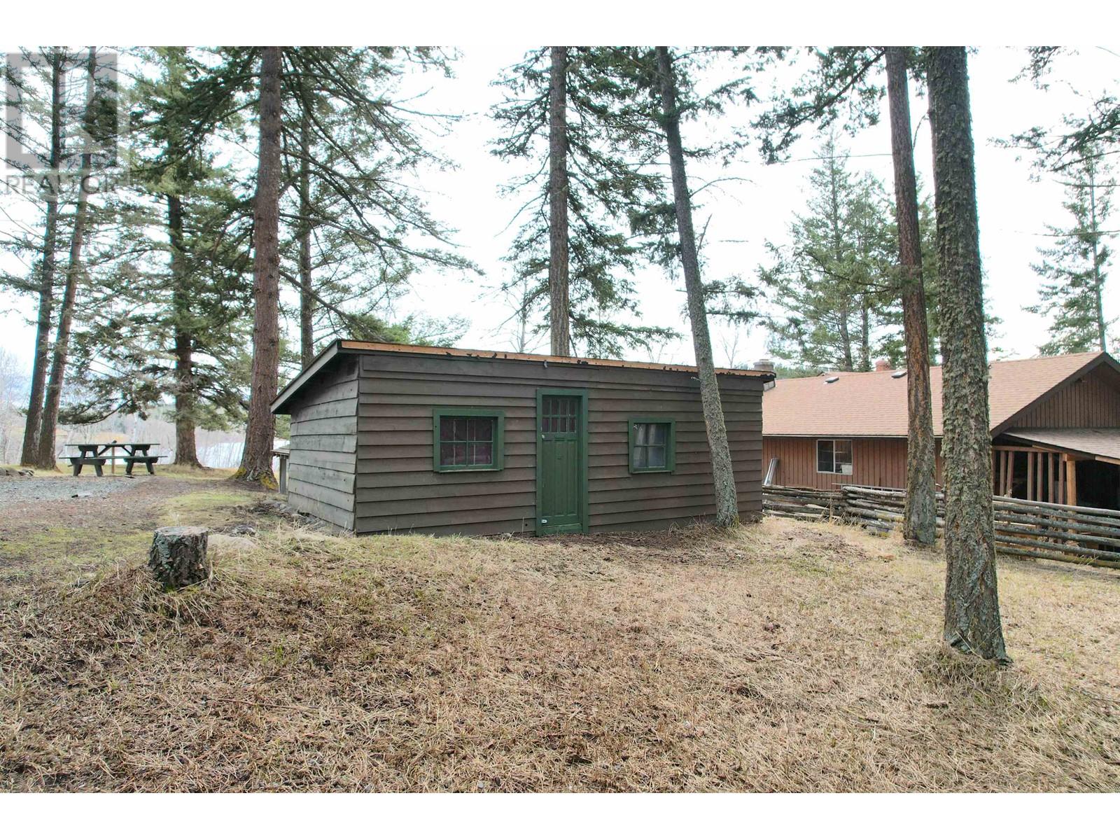 5359 Annaham Crescent, 108 Mile Ranch, British Columbia  V0K 2Z0 - Photo 13 - R2986136