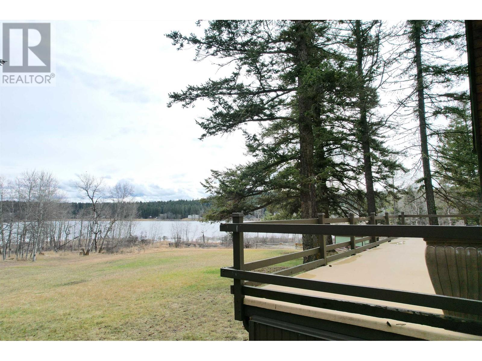 5359 Annaham Crescent, 108 Mile Ranch, British Columbia  V0K 2Z0 - Photo 9 - R2986136