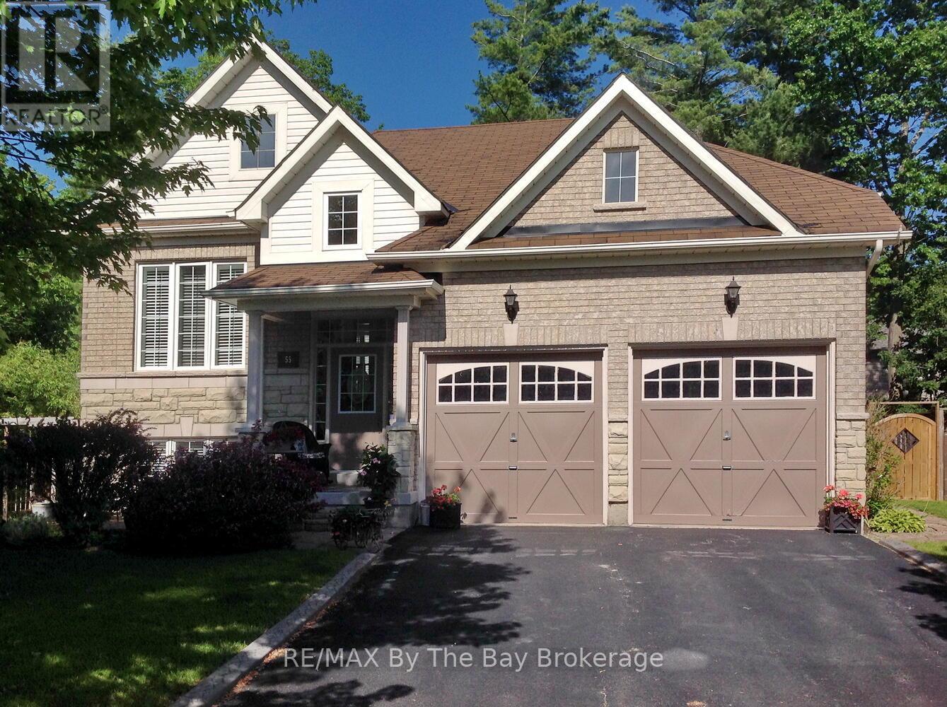55 Oriole Crescent, Wasaga Beach, Ontario  L9Z 1A8 - Photo 2 - S12058609