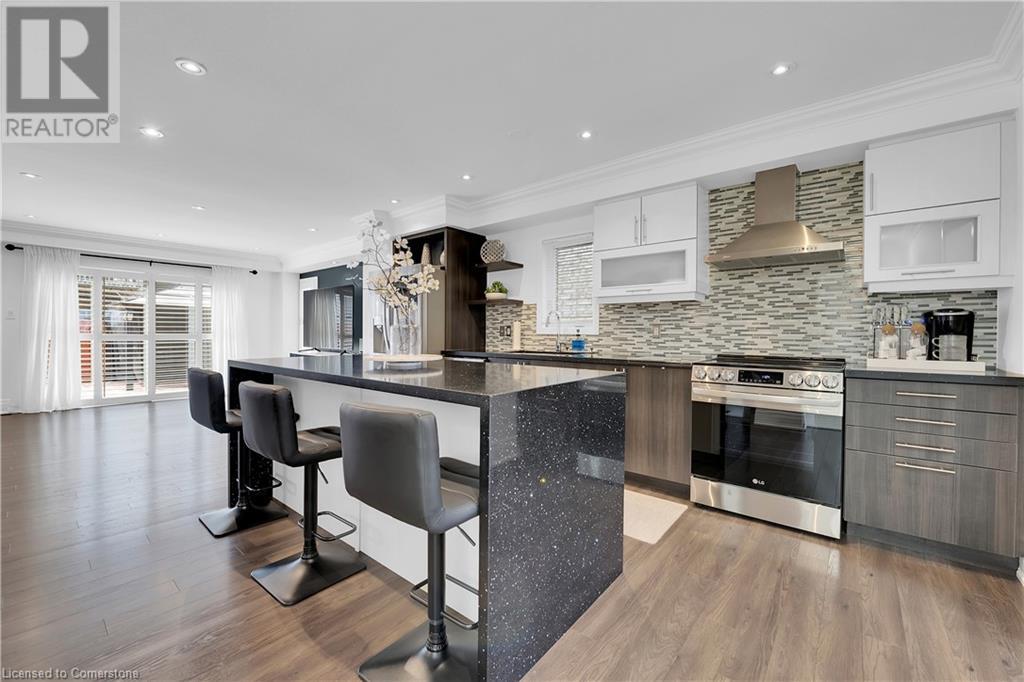 Property at 72 ALDGATE AVENUE Avenue image 4